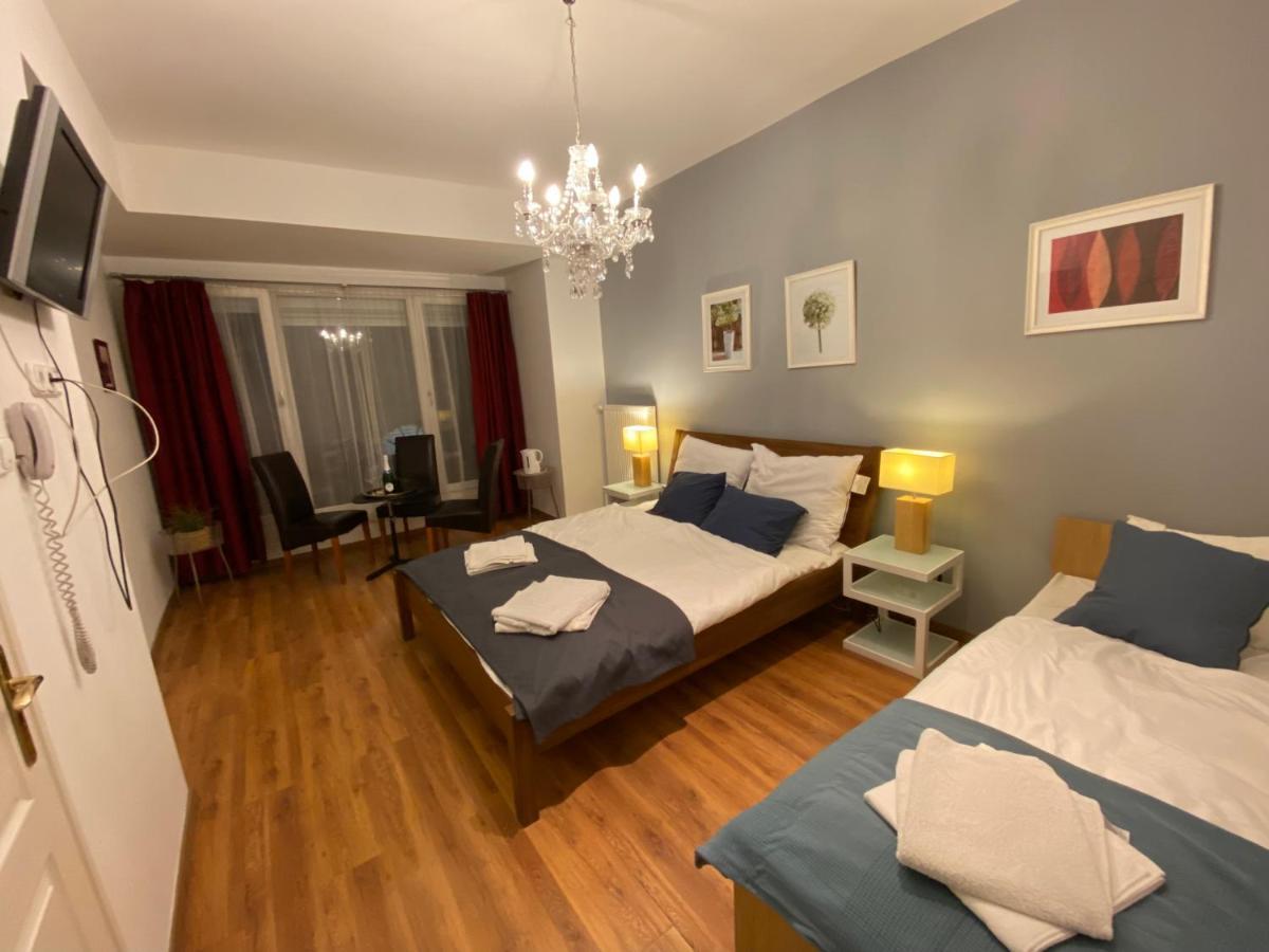 Elegancia Residence Boedapest Buitenkant foto
