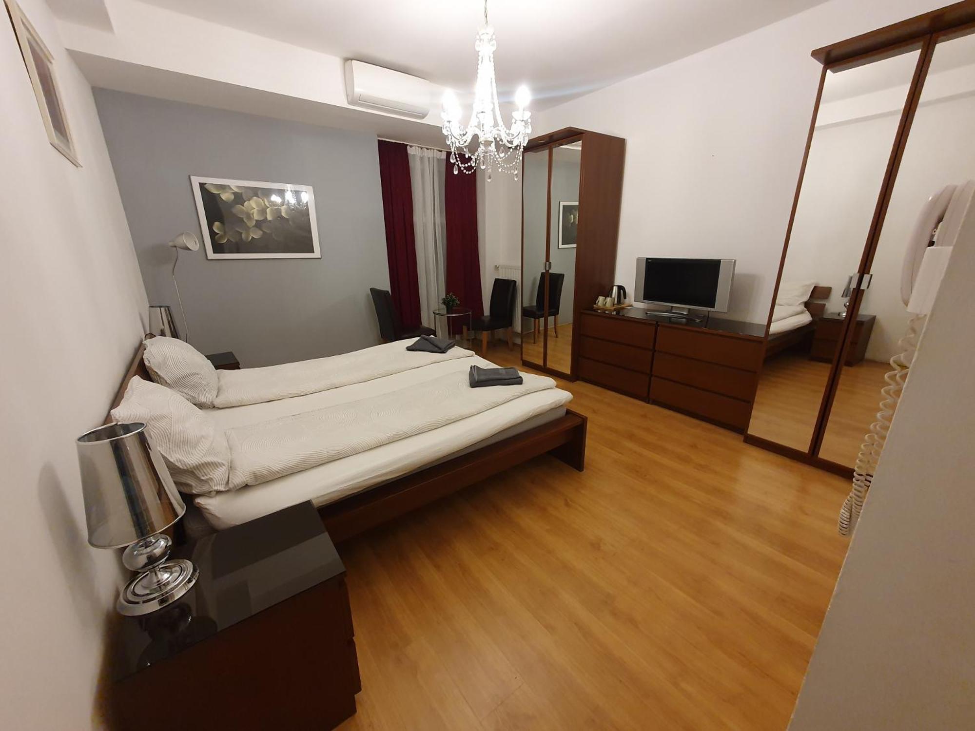 Elegancia Residence Boedapest Buitenkant foto